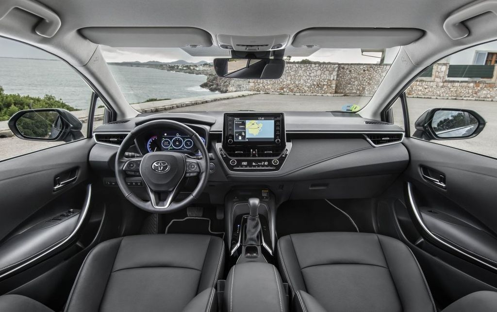 toyota corolla altis ra mat tai thai lan som ve viet nam