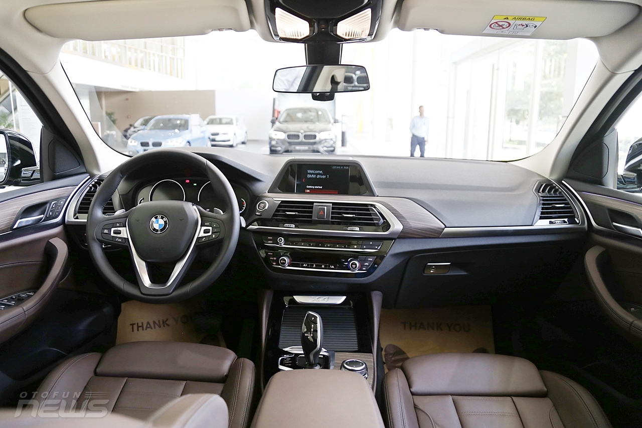 can canh bmw x4 coupe 4 cua gam cao gia 3 ty dong