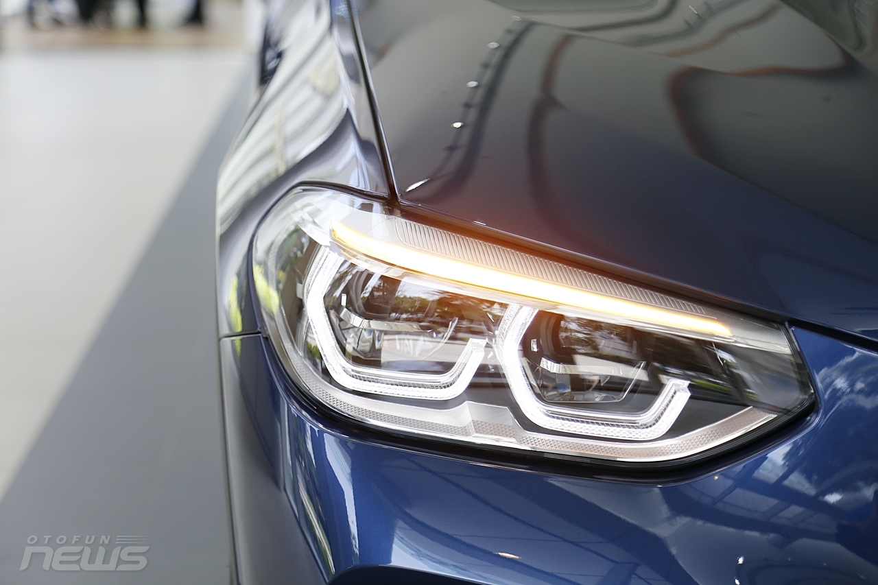 can canh bmw x4 coupe 4 cua gam cao gia 3 ty dong