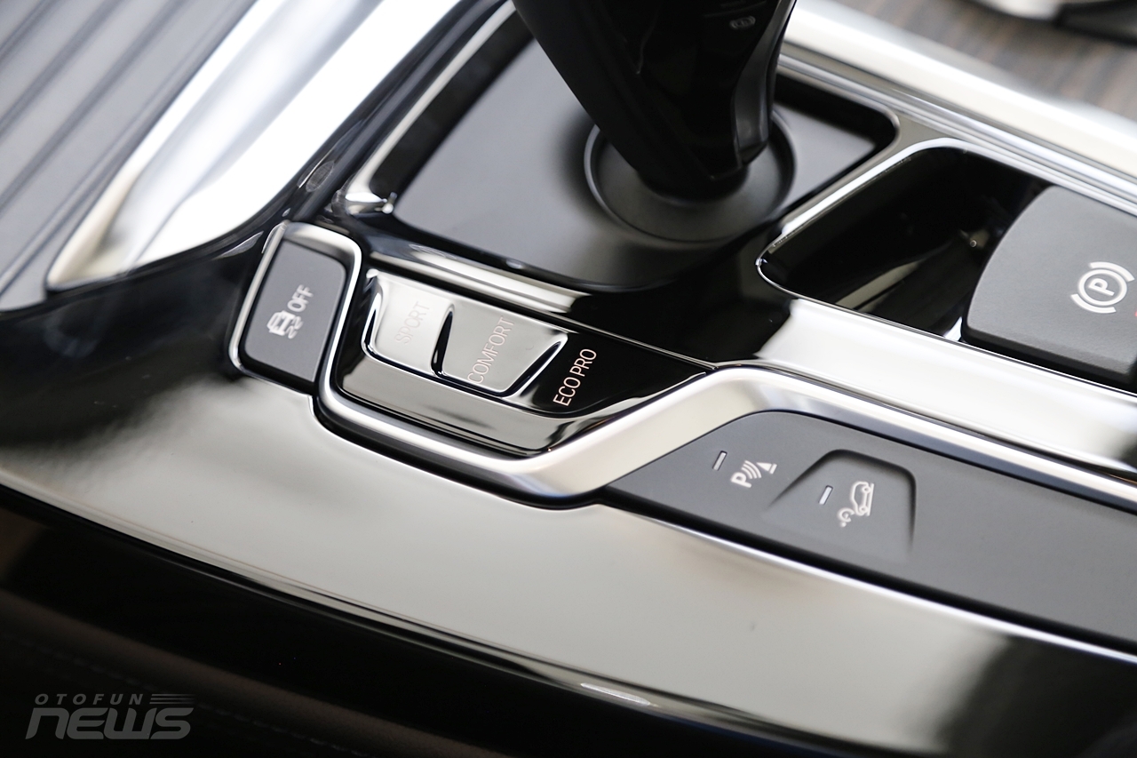 can canh bmw x4 coupe 4 cua gam cao gia 3 ty dong