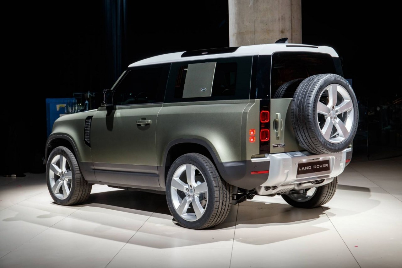 iaa 2019 huyen thoai land rover defender hoi sinh voi 3 bien the