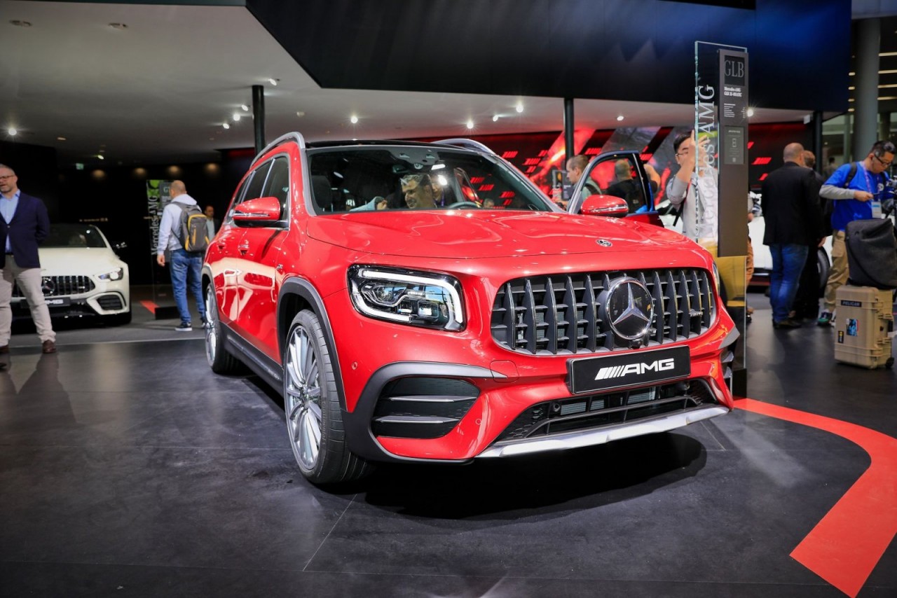 IAA 2019: GLB 2020 ra mắt, dự kiến về Việt Nam vào năm sau iaa 2019 glb 2020 ra mat du kien ve viet nam vao nam sau