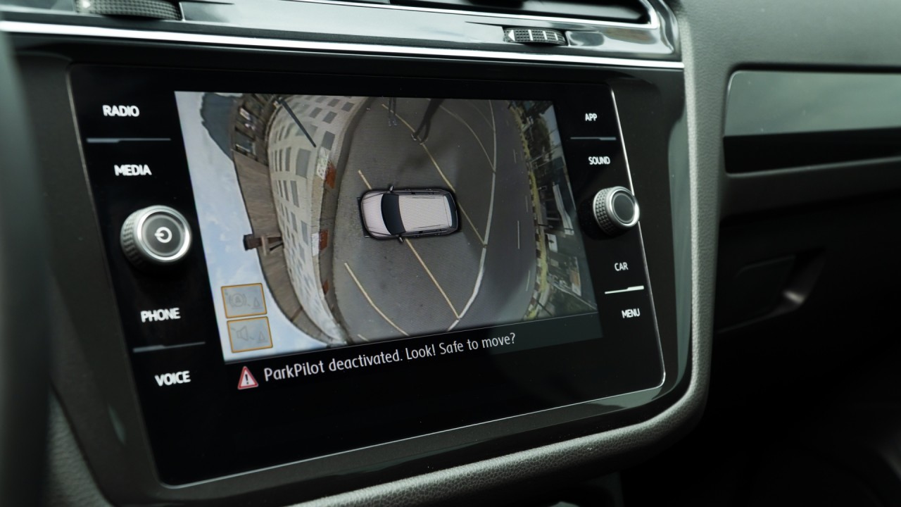 trai ngiem 3 cong nghe moi tren volkswagen tiguan allspace luxury