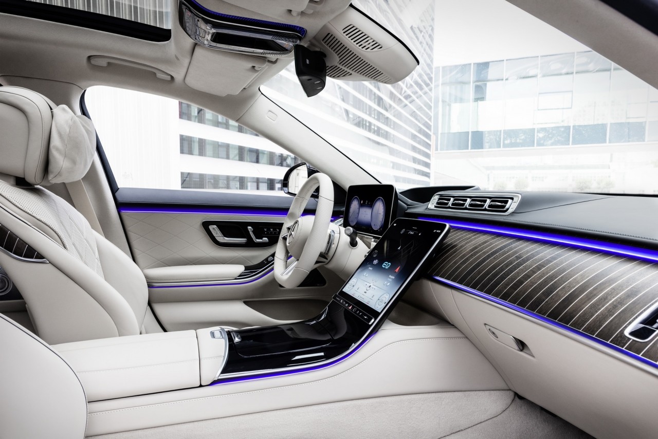 Mercedes-Benz S-class 2022 ra mắt, nhập khẩu từ Đức với giá 5,2 tỷ đồng Mercedes-Benz S-class 2022 ra mắt, nhập khẩu từ Đức với giá 5,2 tỷ đồng