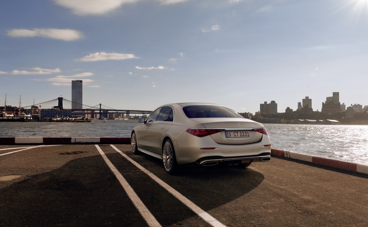 Đánh giá nhanh Mercedes-Benz S-Class 2021 sắp về Việt Nam