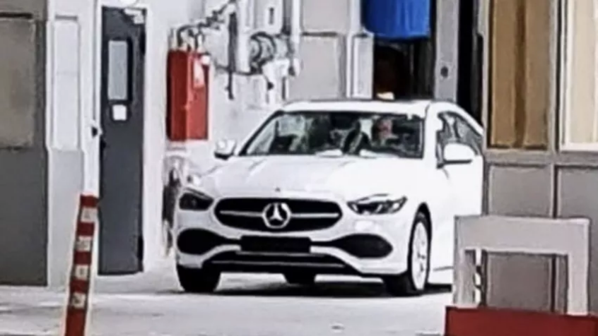 Lộ diện Mercedes-Benz C-Class thế hệ mới lo dien mercedes benz c class the he moi