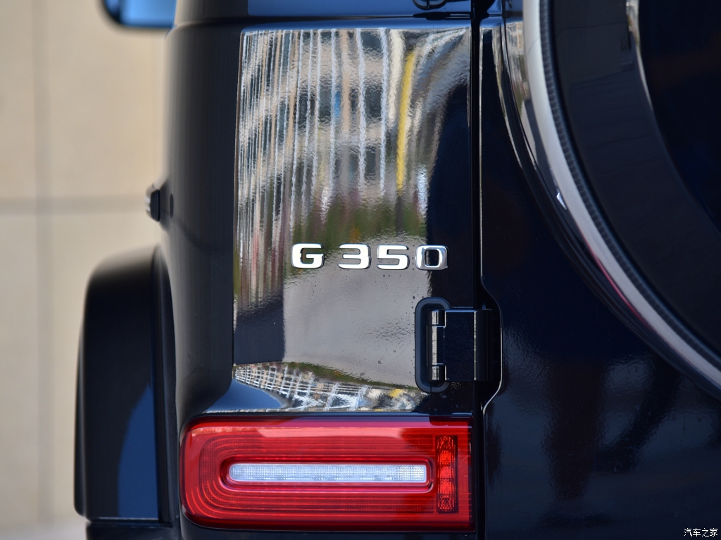 Mercedes-Benz giới thiệu G 350 giá rẻ, trang bị động cơ 2.0L mercedes benz gioi thieu g 350 gia re trang bi dong co 20l