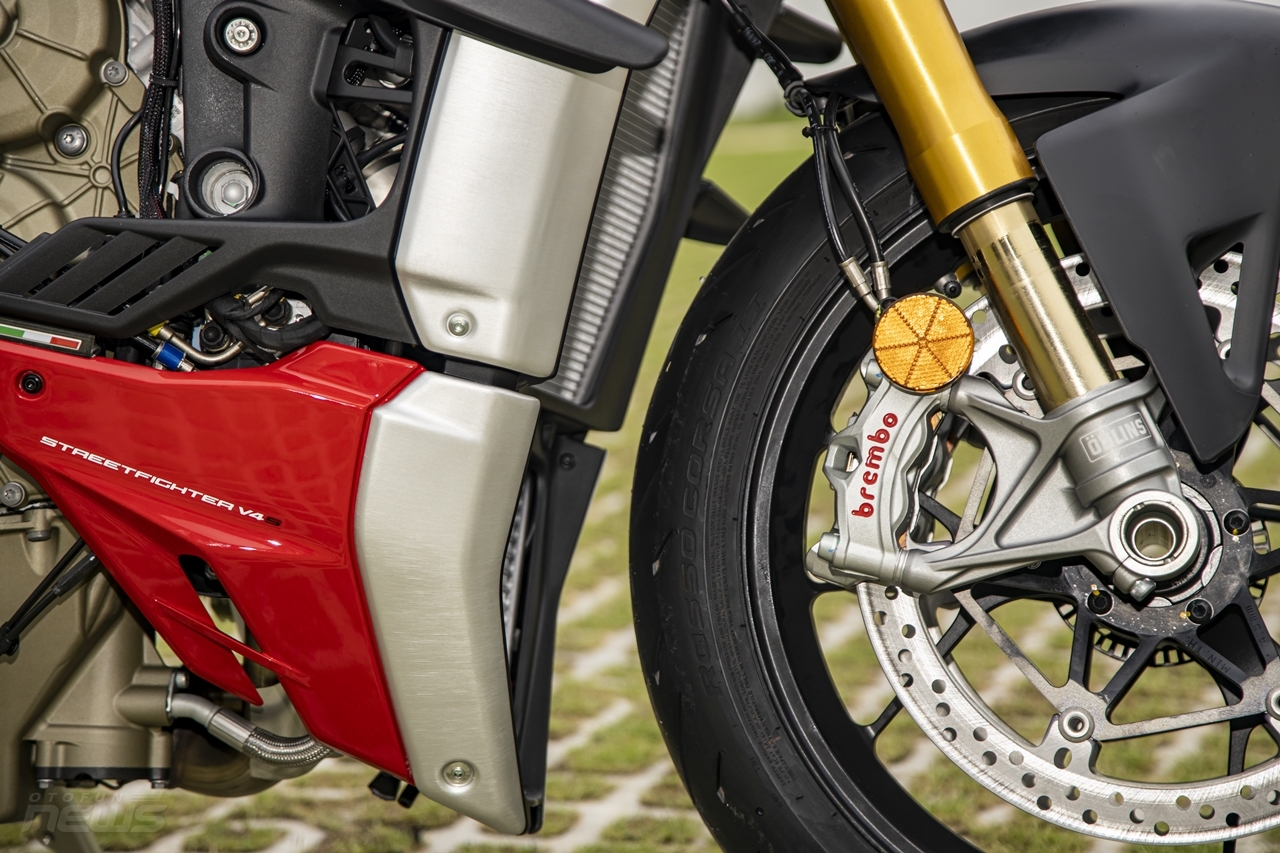 Ducati Streetfighter V4 và V4S có mặt ở Việt Nam với giá 650 triệu đồng ducati streetfighter v4 va v4 s co mat o viet nam voi gia 650 trieu dong