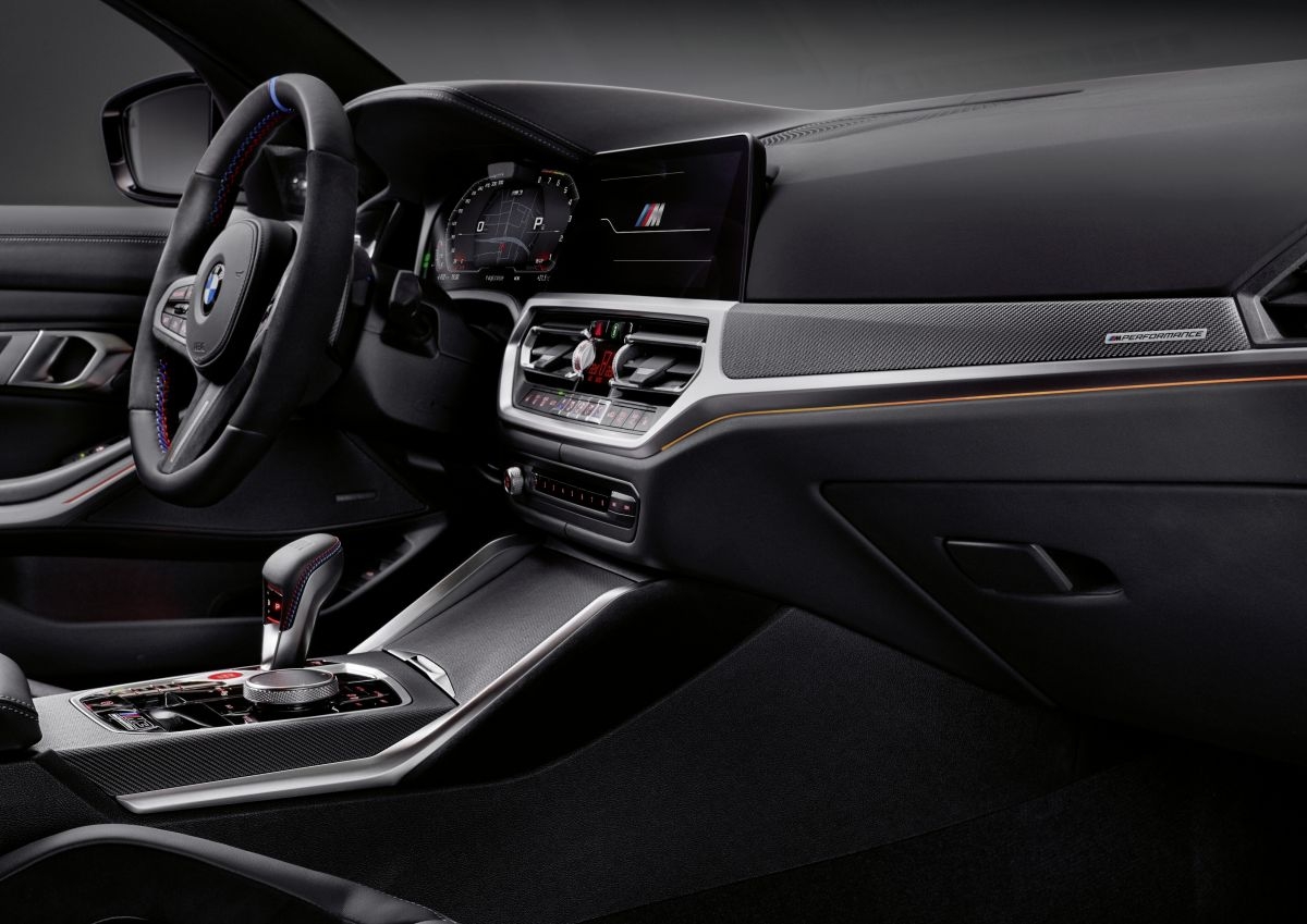 bmw m3 bmw m4 2021 co them goi phu kien m performance