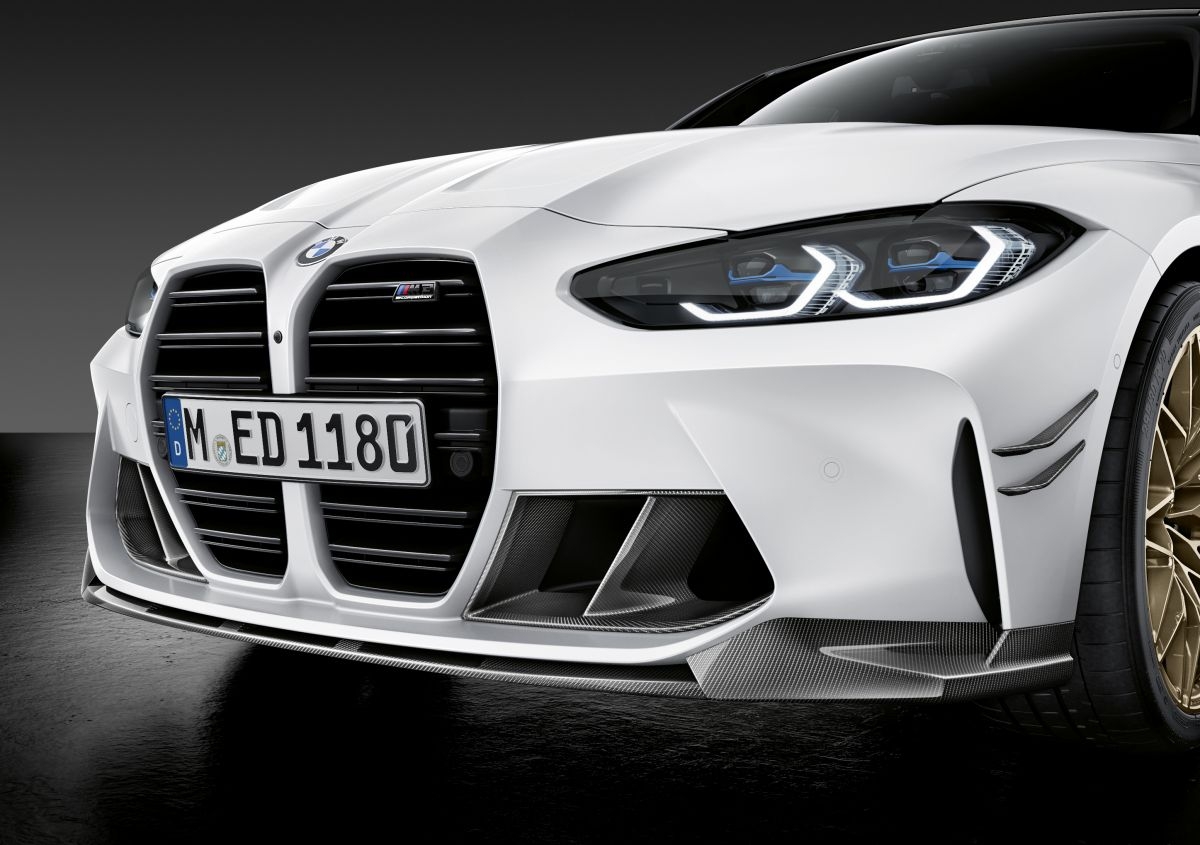bmw m3 bmw m4 2021 co them goi phu kien m performance