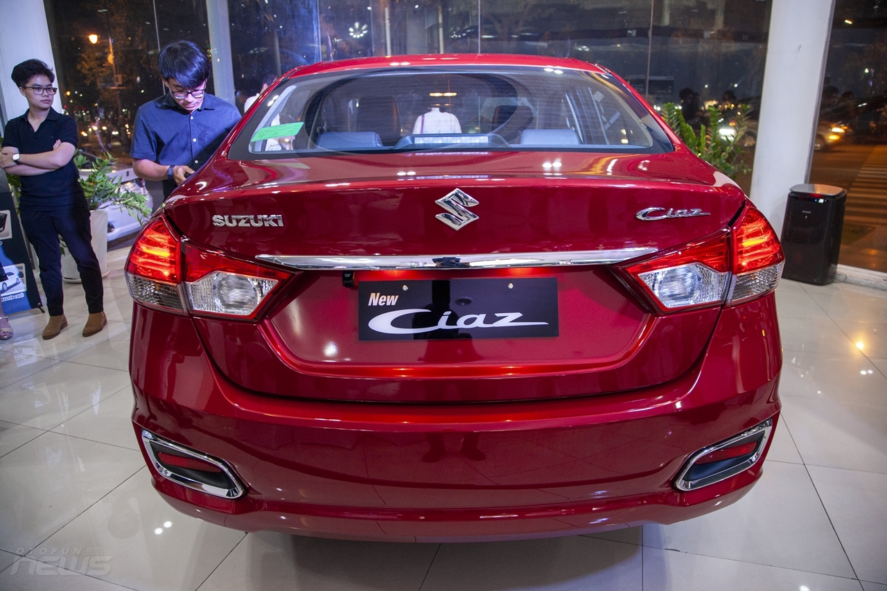 Suzuki Ciaz 2020 ra mắt với giá 529 triệu đồng suzuki ciaz 2020 ra mat voi gia 529 trieu dong