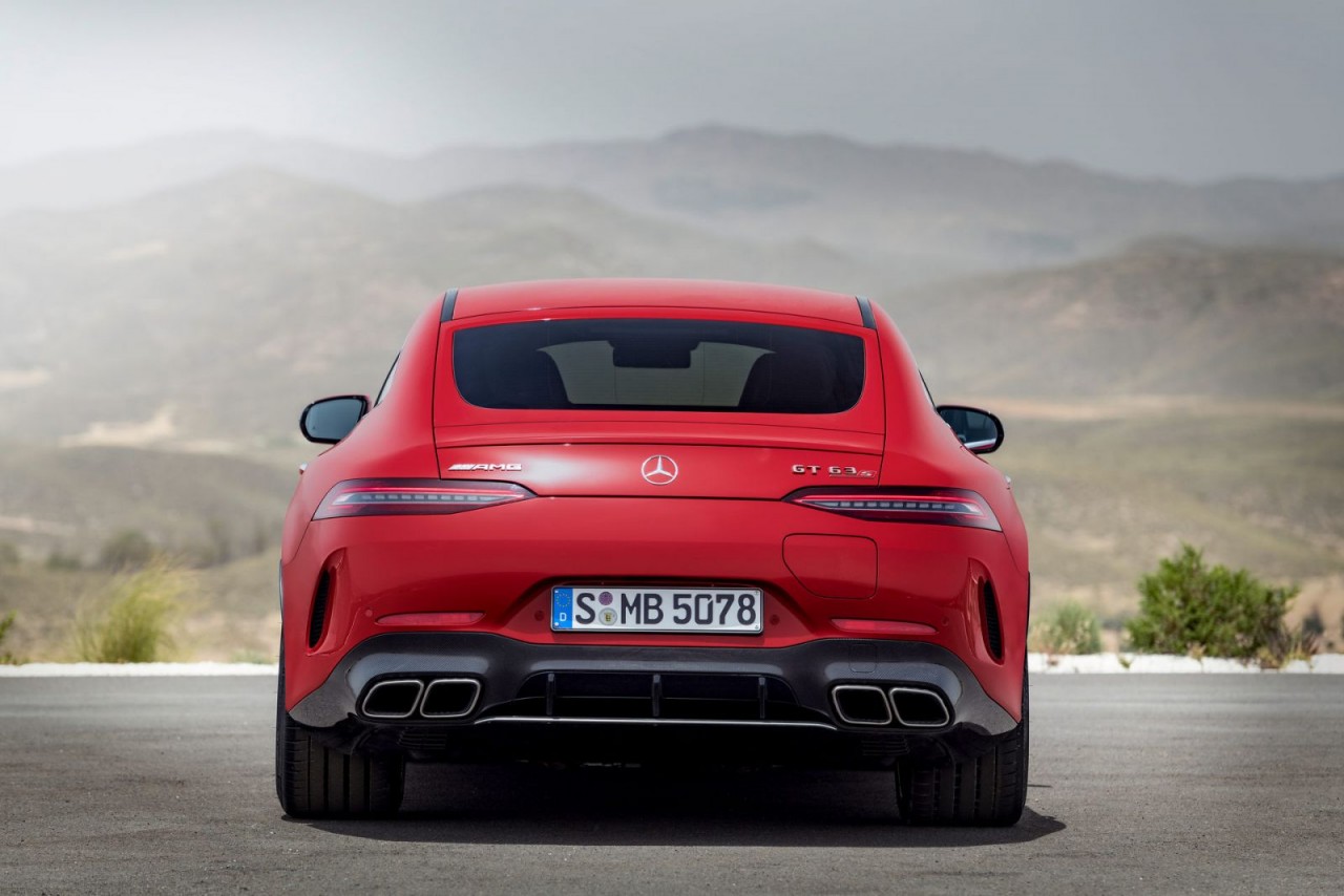Xe hiệu năng cao Mercedes-AMG GT 63 E Performance chính thức ra mắt