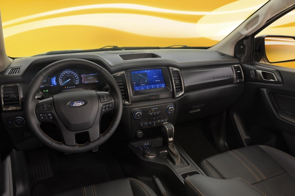 Ford Ranger có thêm gói phụ kiện 'hoài niệm'