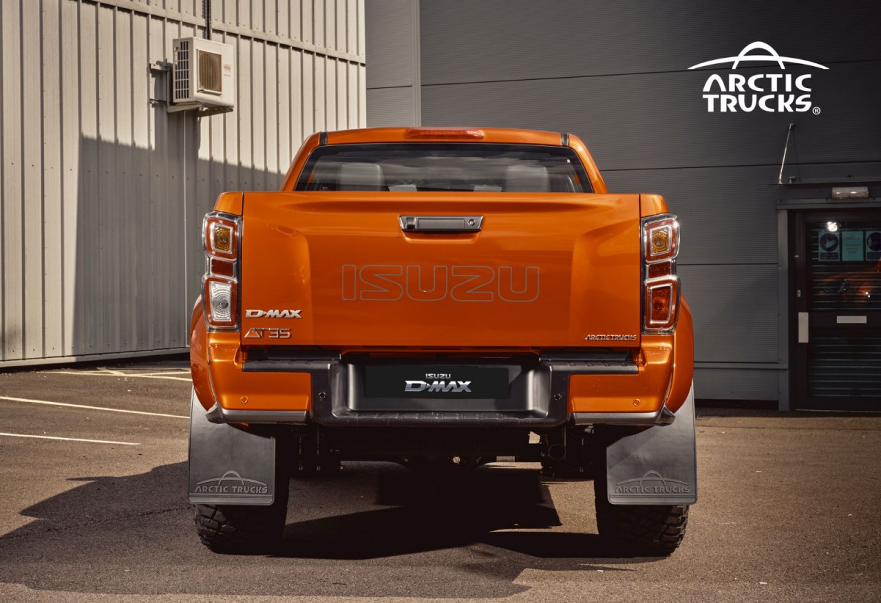 Isuzu giới thiệu D-Max AT35 2022 chuyên dành cho off-road
