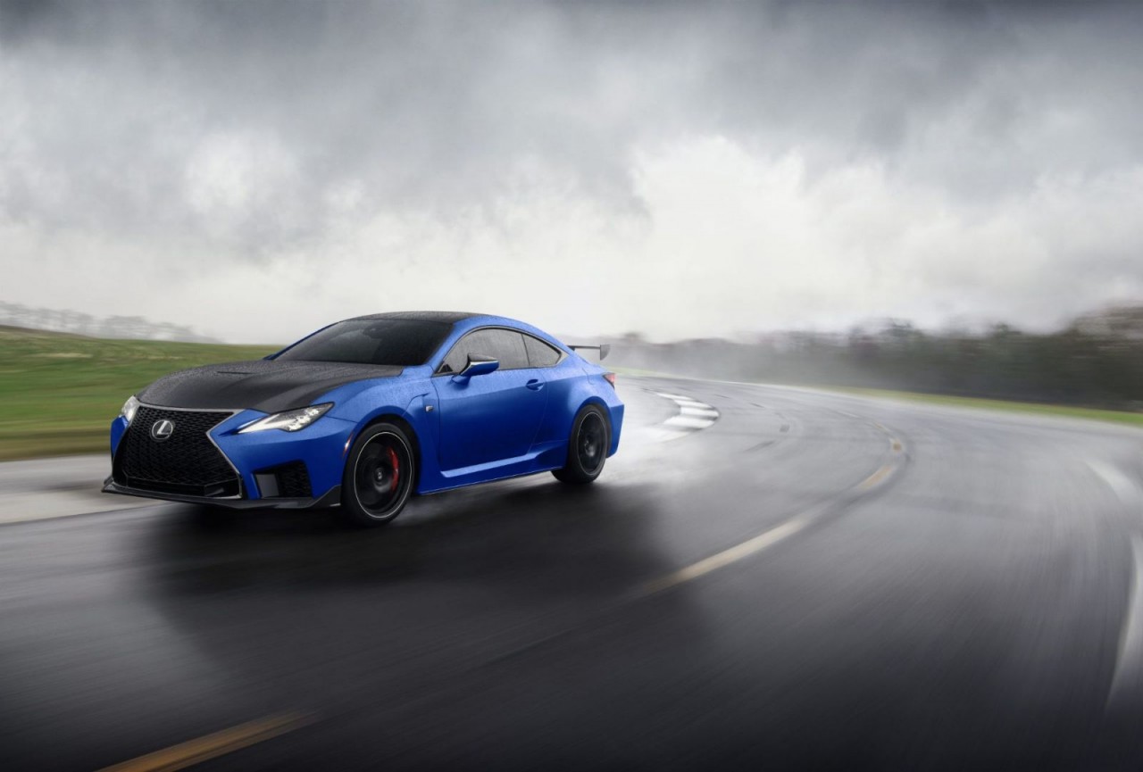 Lexus trình làng bộ đôi xe thể thao RC F và RC F Fuji Speedway Edition 2022 Lexus trình làng bộ đôi xe thể thao RC F và RC F Fuji Speedway Edition 2022
