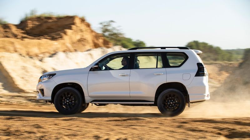 Toyota Land Cruiser Prado 2021 sắp được bán tại Việt Nam Toyota Land Cruiser Prado 2021 sắp được bán tại Việt Nam