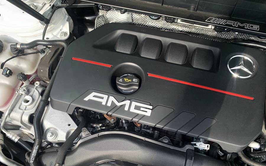 Cận cảnh Mercedes-AMG GLB 35 4Matic giá 2,69 tỷ đồng vừa về Việt Nam
