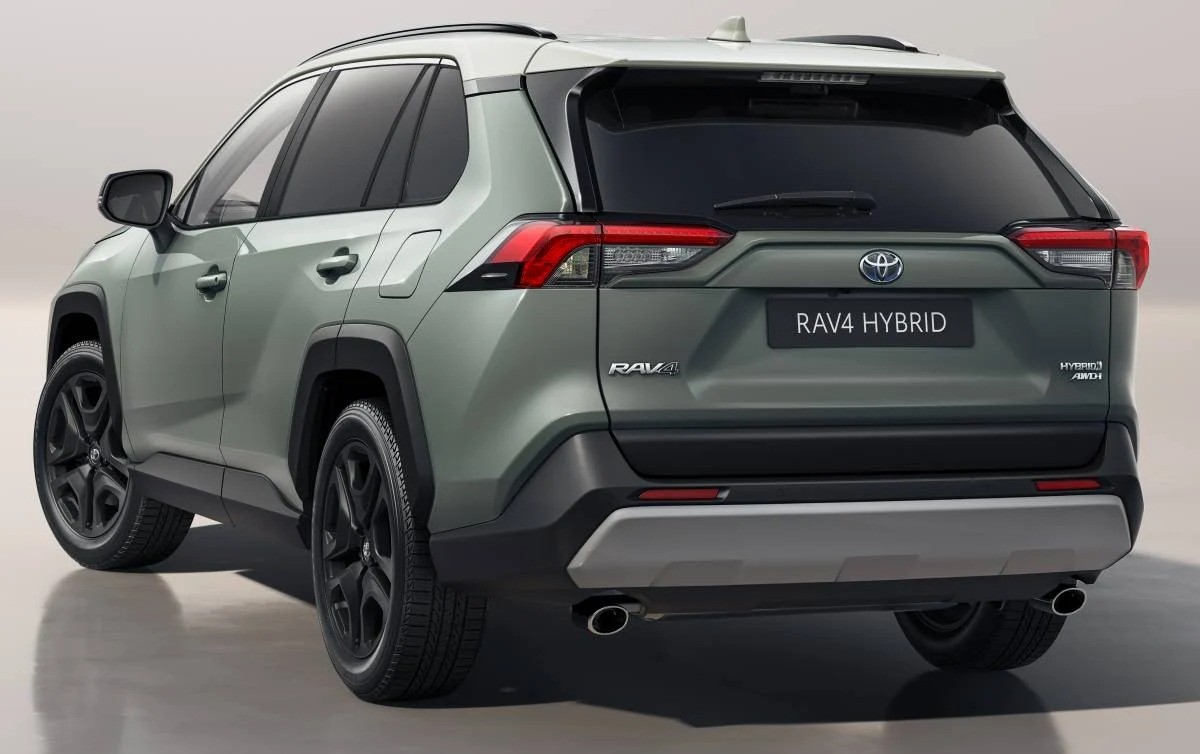Lộ diện thiết kế của Toyota RAV4 Adventure Lộ diện thiết kế của Toyota RAV4 Adventure