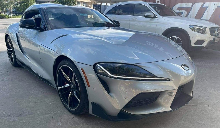Toyota Supra sẽ có thêm trang bị hộp số sàn Toyota Supra sẽ có thêm trang bị hộp số sàn