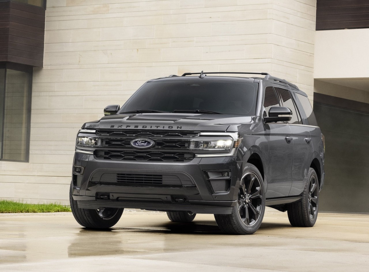 Cận cảnh Ford Expedition 2022 với màn hình lên 15,5 inch Cận cảnh Ford Expedition 2022 với màn hình lên 15,5 inch