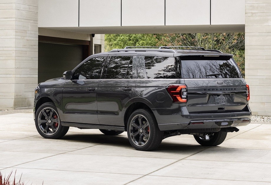 Cận cảnh Ford Expedition 2022 với màn hình lên 15,5 inch Cận cảnh Ford Expedition 2022 với màn hình lên 15,5 inch