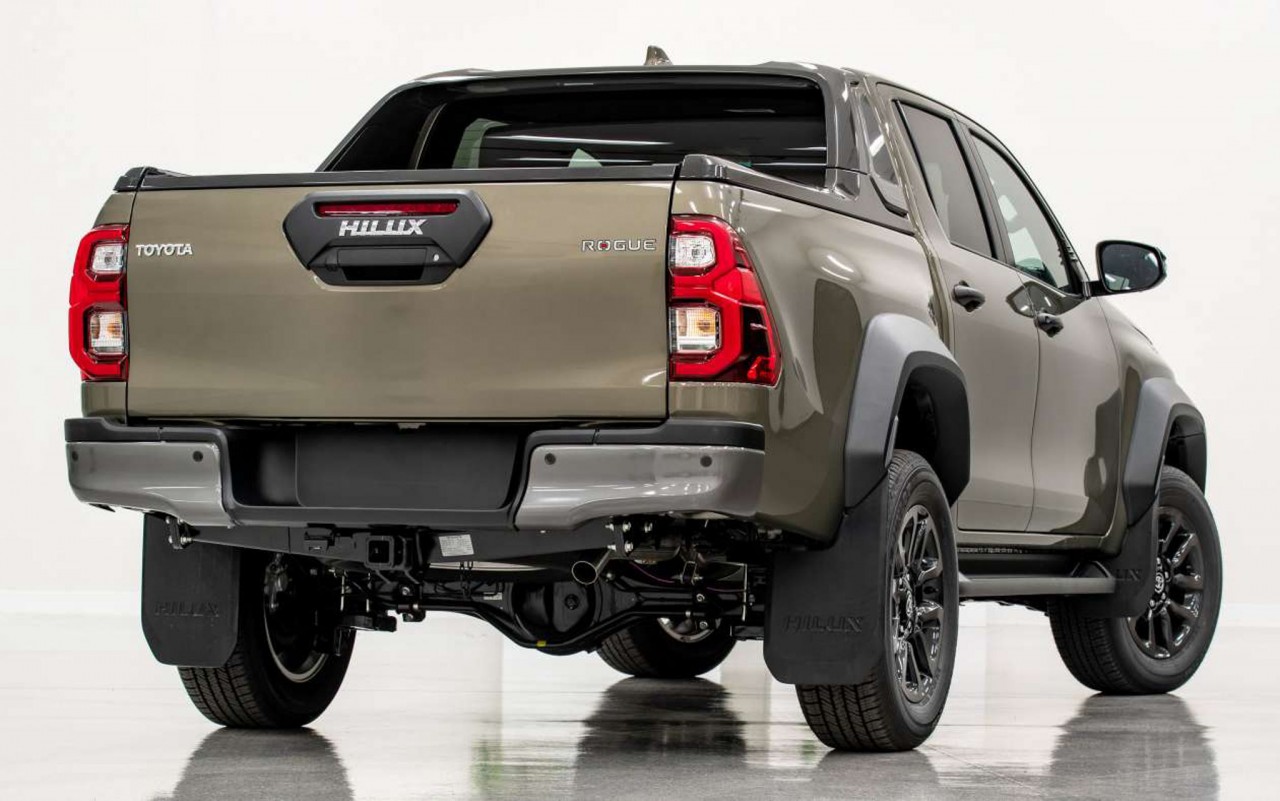 Toyota Hilux 2023 chính thức ra mắt Toyota Hilux 2023 chính thức ra mắt