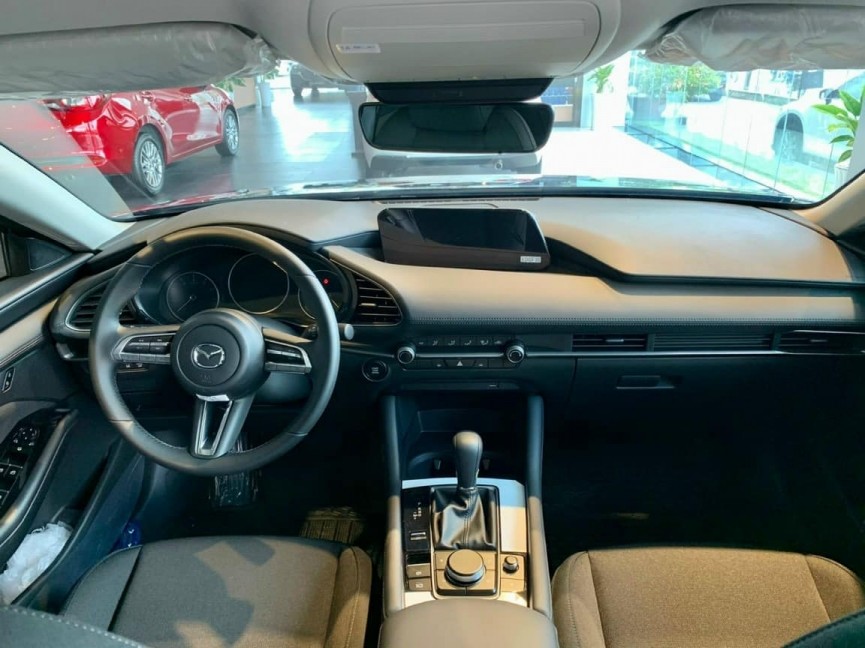 Mazda3 động cơ 2.0L bị loại khỏi thị trường Việt Nam Mazda3 động cơ 2.0L bị loại khỏi thị trường Việt Nam