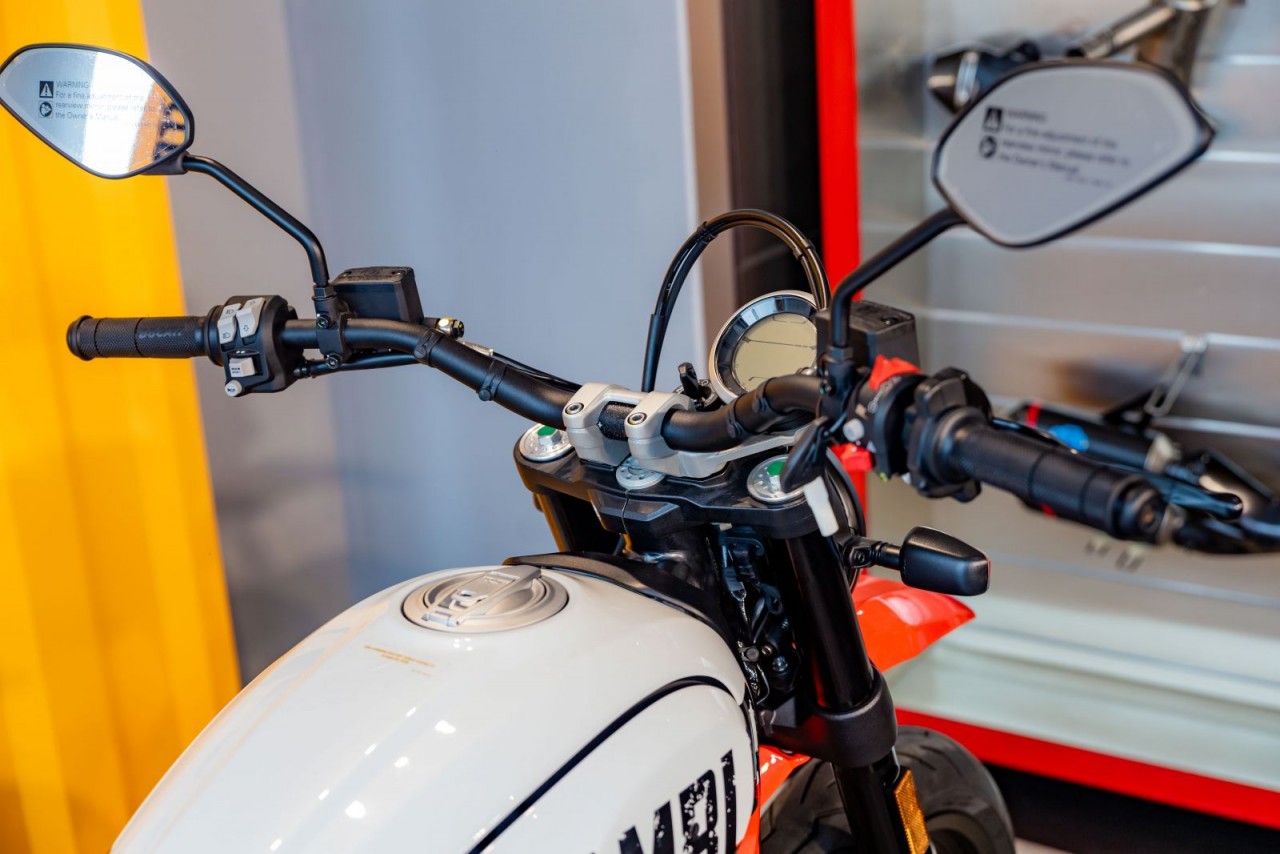 Scrambler Ducati Urban Motard 2022 ra mắt với 410 triệu đồng Scrambler Ducati Urban Motard 2022 ra mắt với 410 triệu đồng