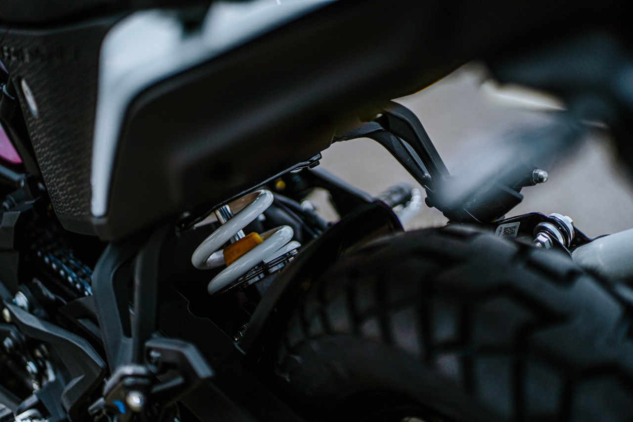 KTM giới thiệu bộ đôi 890 Duke R 2022 và KTM 390 Adventure 2022 tại Việt Nam KTM giới thiệu bộ đôi 890 Duke R 2022 và KTM 390 Adventure 2022 tại Việt Nam