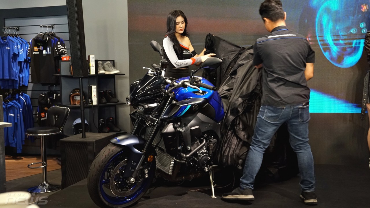 Yamaha MT-10 và MT-10SP ra mắt tại Việt Nam, giá từ 499 triệu đồng Yamaha MT-10 và MT-10SP ra mắt tại Việt Nam, giá từ 499 triệu đồng