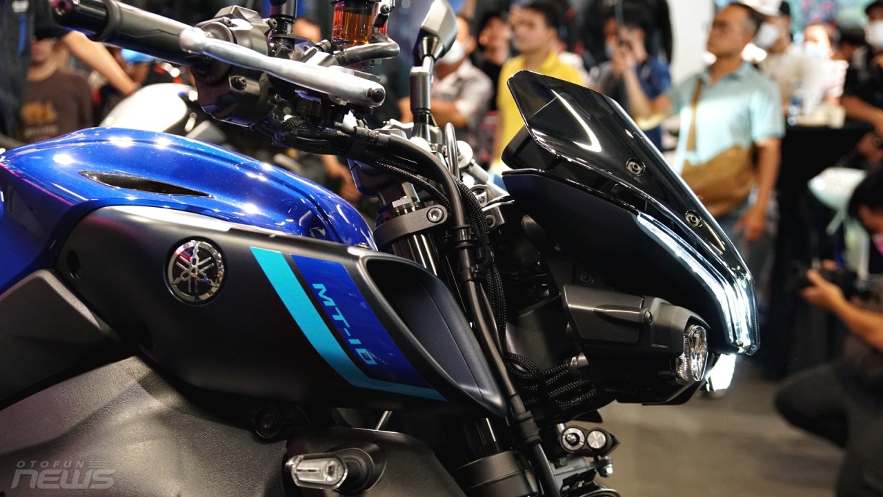 Yamaha MT-10 và MT-10SP ra mắt tại Việt Nam, giá từ 499 triệu đồng Yamaha MT-10 và MT-10SP ra mắt tại Việt Nam, giá từ 499 triệu đồng
