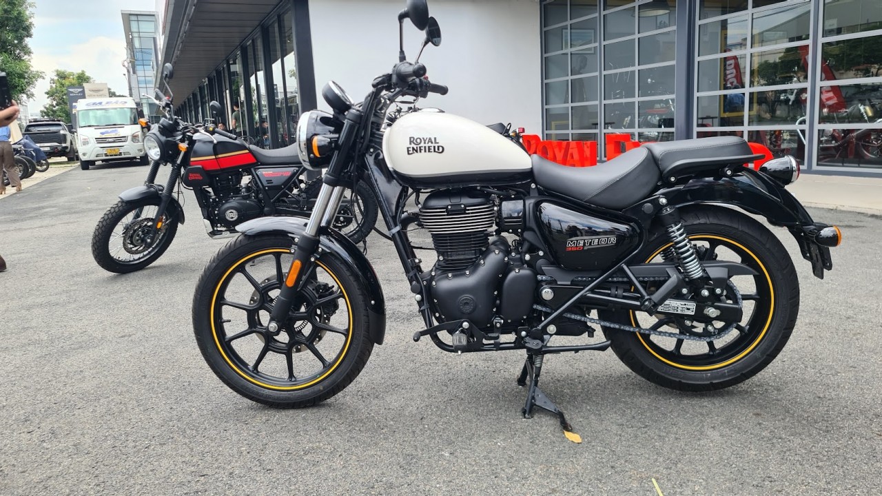 Royal Enfield khai trương showroom mới tại Sài Gòn Royal Enfield khai trương showroom mới tại Sài Gòn