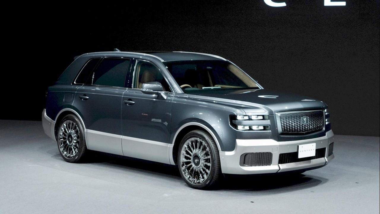 Cận cảnh xe 'dành cho chủ tịch' Toyota Century SUV vừa được ra mắt