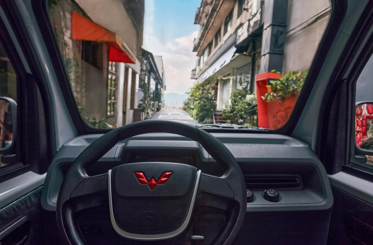 Cận cảnh Wuling E10 - xe tải điện mini dành cho đô thị Cận cảnh Wuling E10 - xe tải điện mini dành cho đô thị