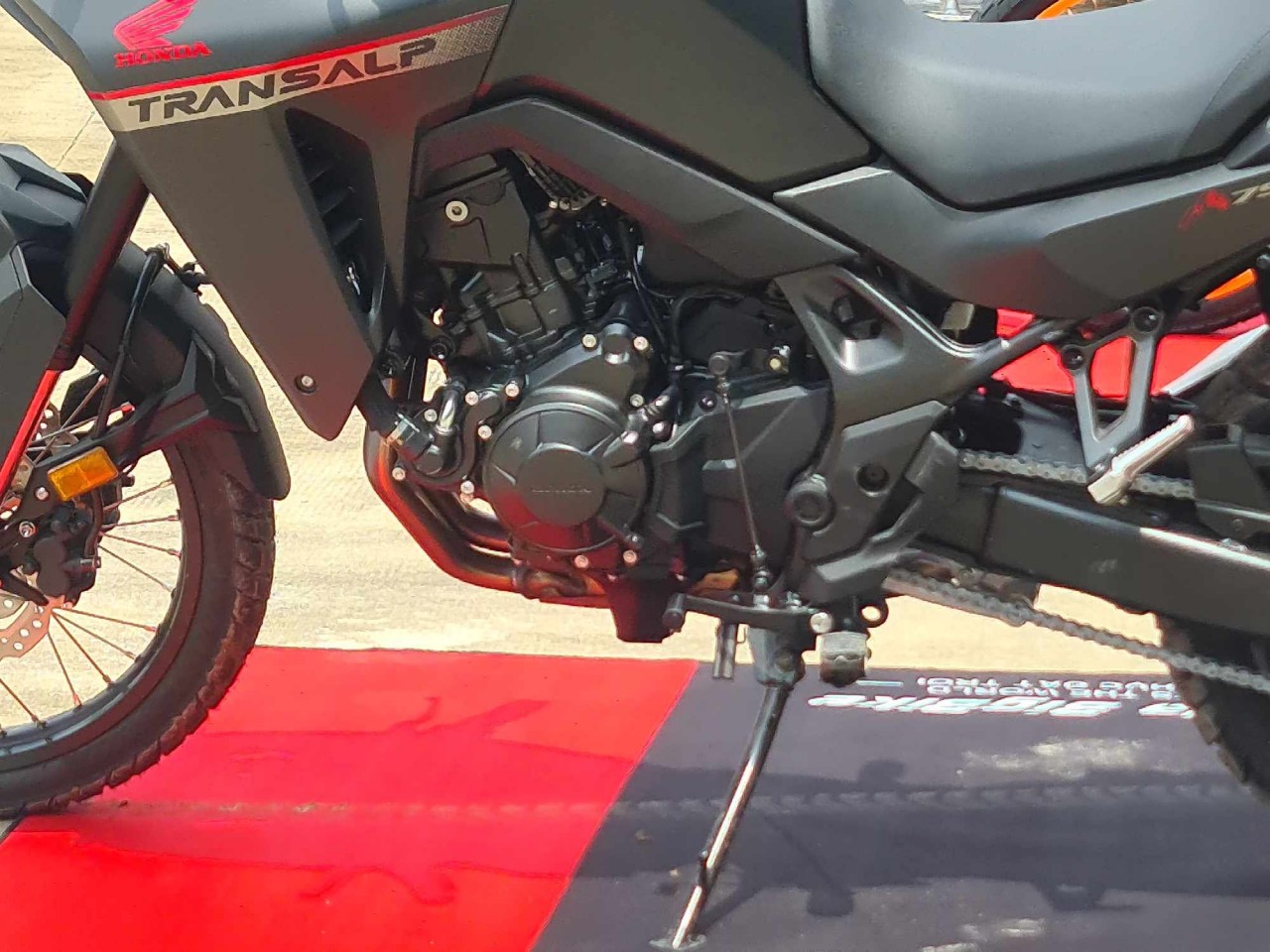 Mô tô đa địa hình Honda XL750 Transalp ra mắt tại Việt Nam Mô tô đa địa hình Honda XL750 Transalp ra mắt tại Việt Nam