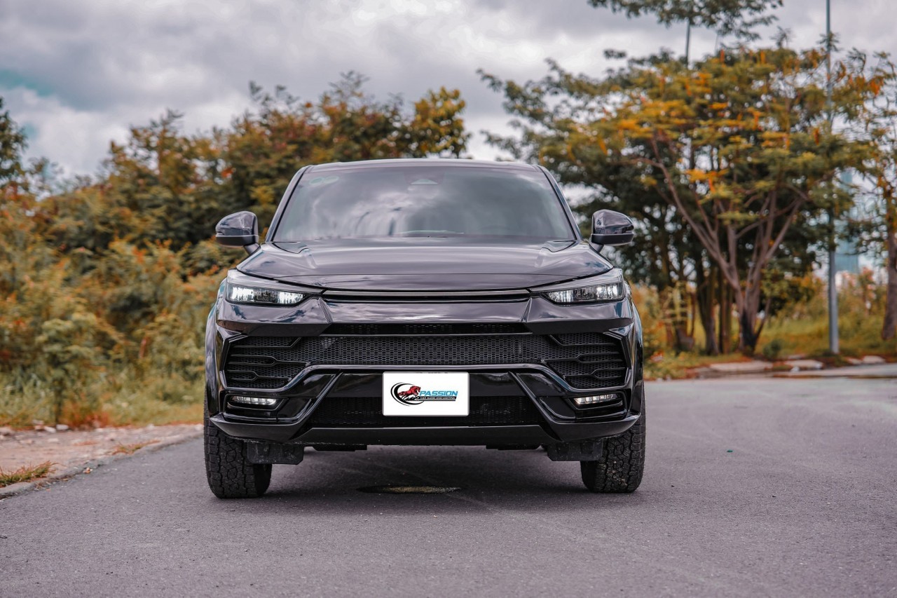 Thợ Việt 'hồ biến' Honda HR-V thành Lamborghini Urus Thợ Việt 'hồ biến' Honda HR-V thành Lamborghini Urus