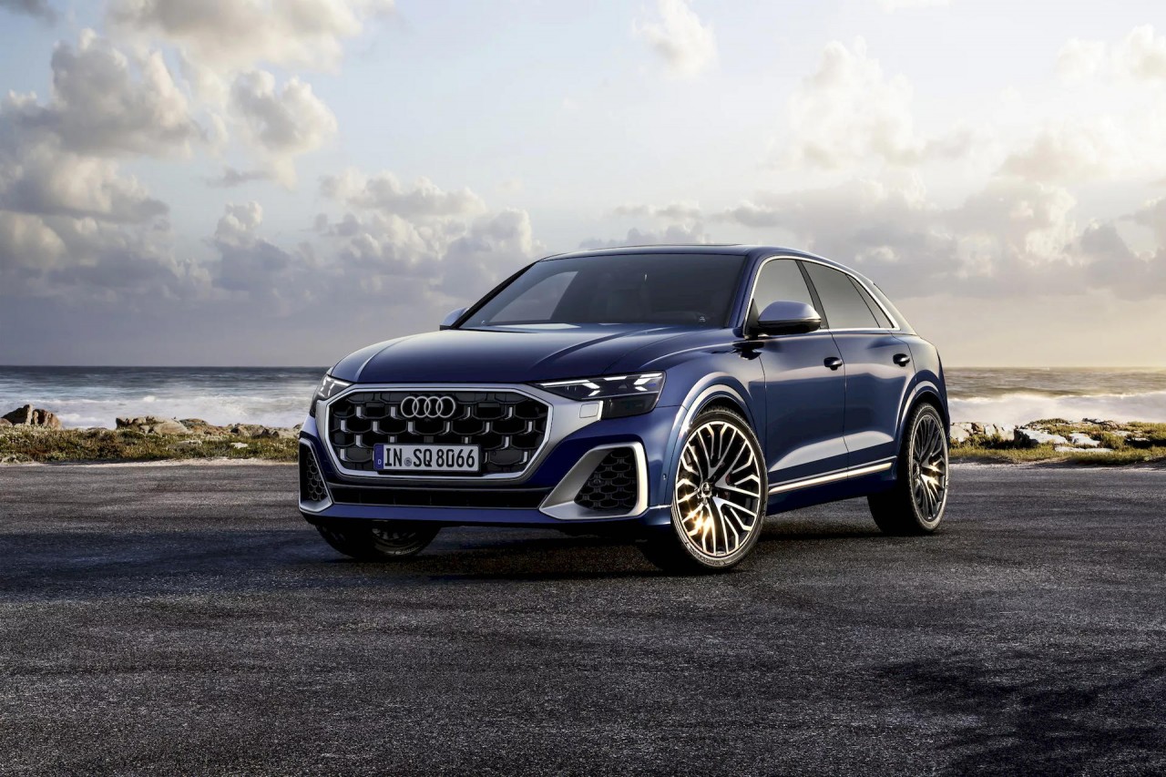 Cận cảnh bộ đôi Audi Q8 và SQ8 2024 Cận cảnh bộ đôi Audi Q8 và SQ8 2024