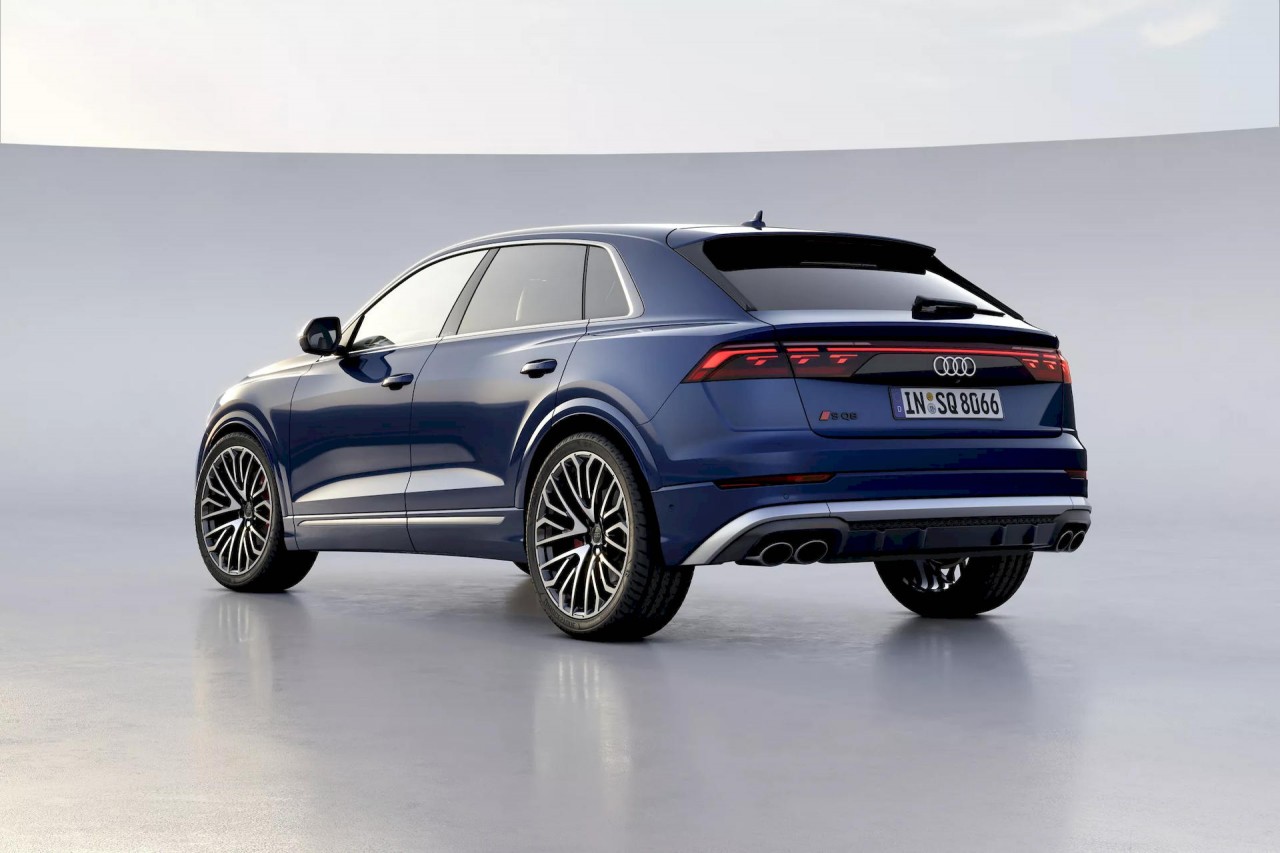 Cận cảnh bộ đôi Audi Q8 và SQ8 2024 với các nâng cấp mới