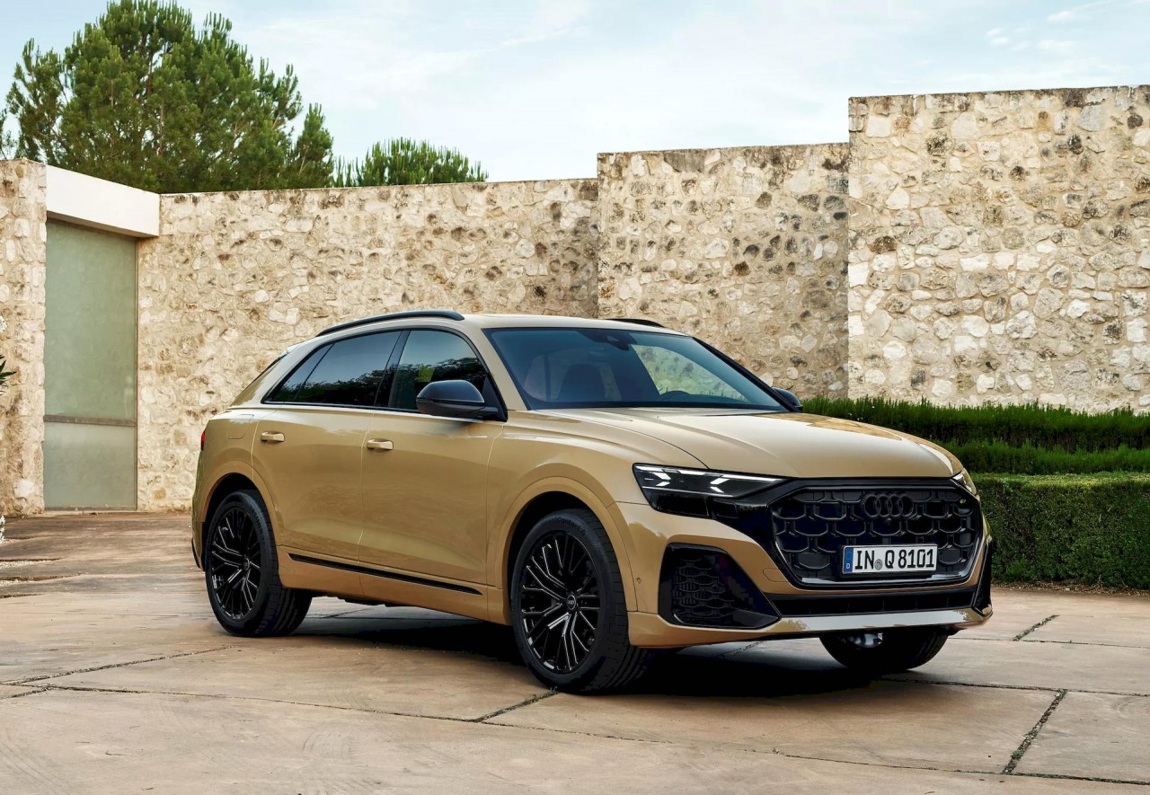Cận cảnh bộ đôi Audi Q8 và SQ8 2024 với các nâng cấp mới