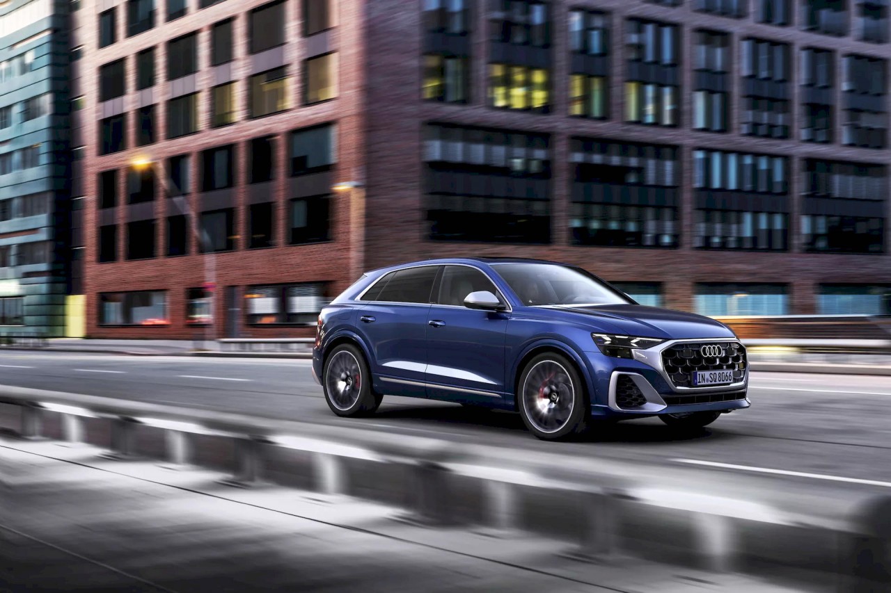 Cận cảnh bộ đôi Audi Q8 và SQ8 2024