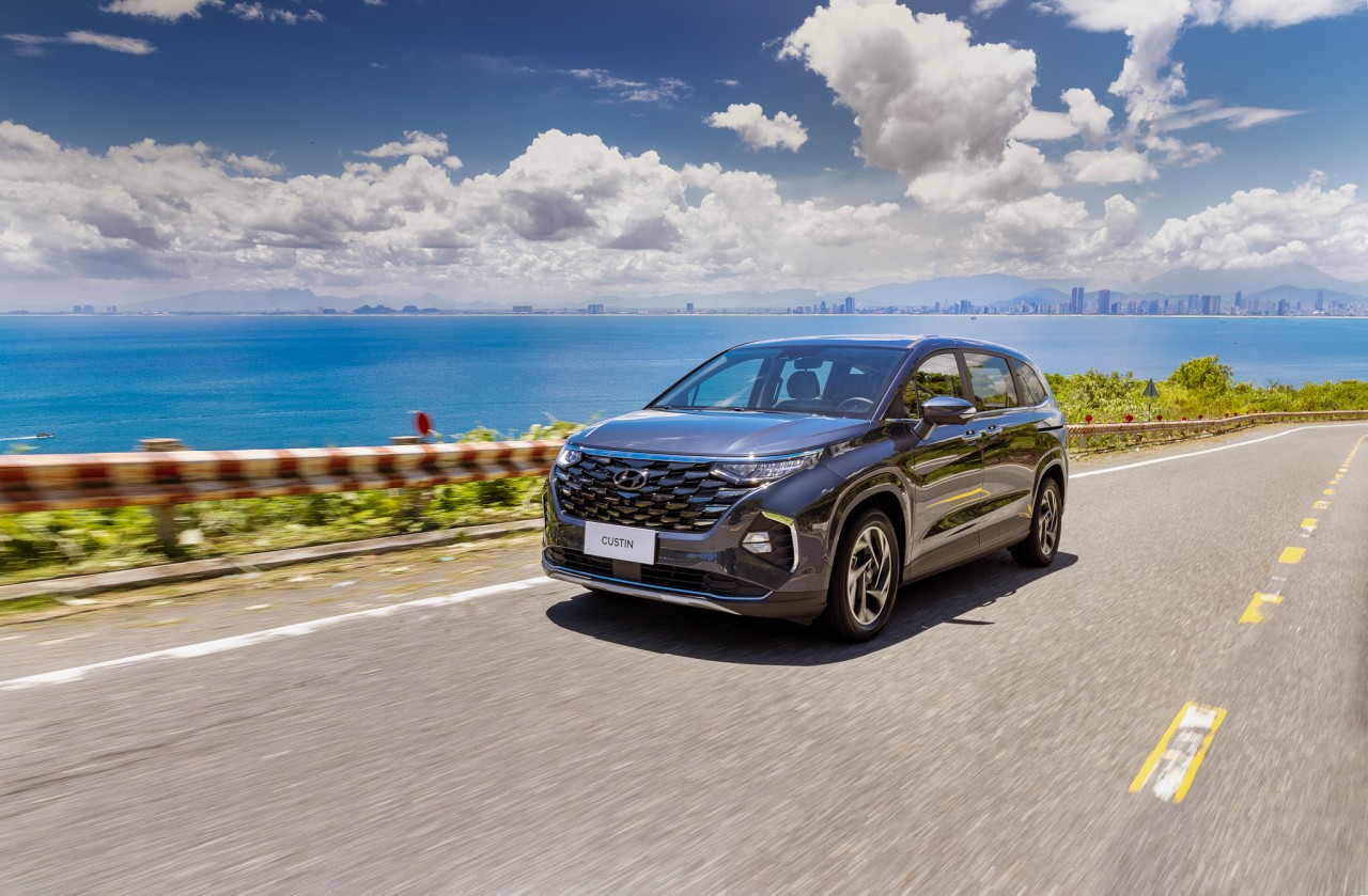 Hyundai Custin có giá từ 850 triệu đồng tại Việt Nam Hyundai Custin có giá từ 850 triệu đồng tại Việt Nam