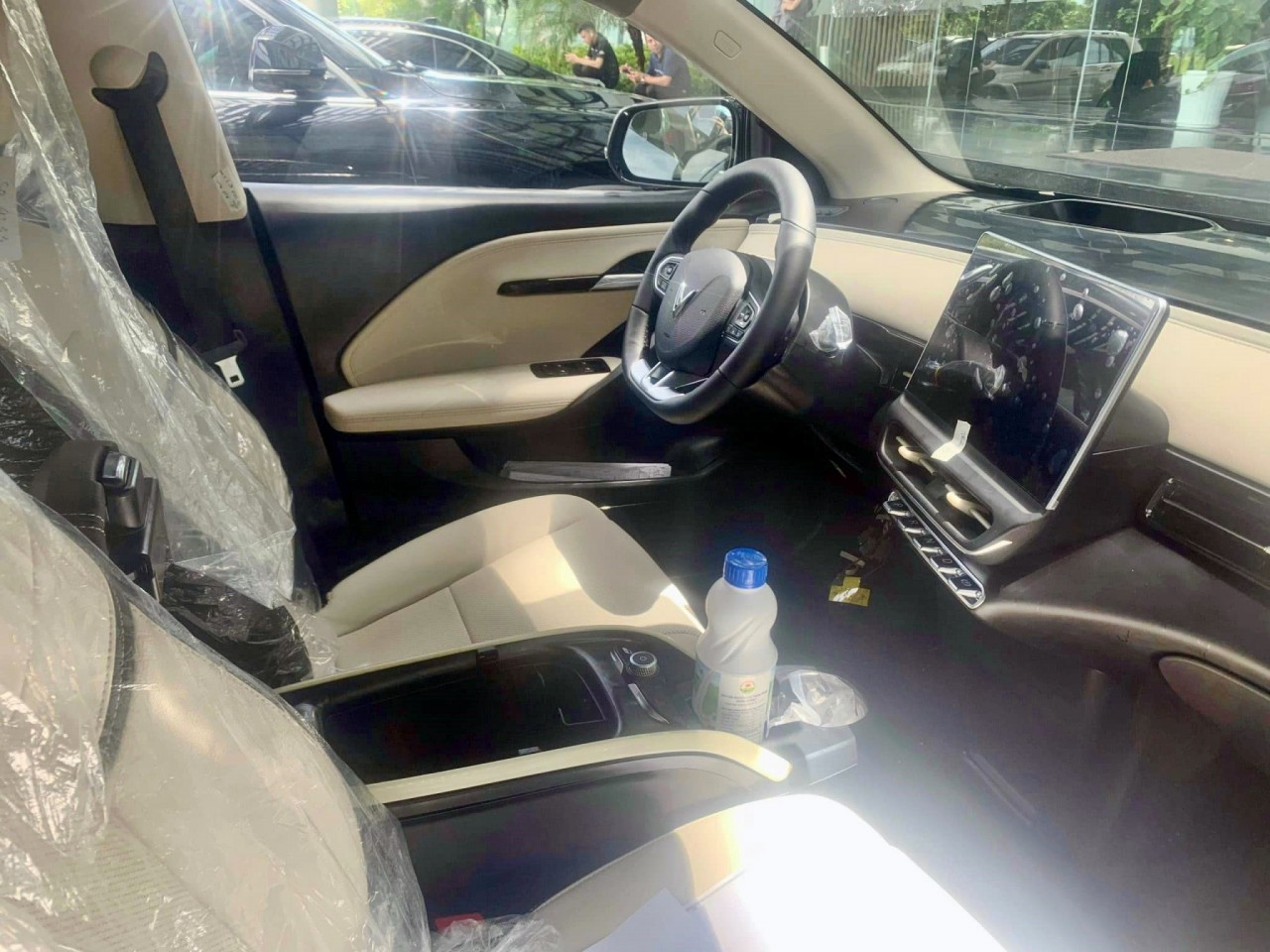 Cận cảnh VinFast VF6 2024 phiên bản thương mại sắp được ra mắt