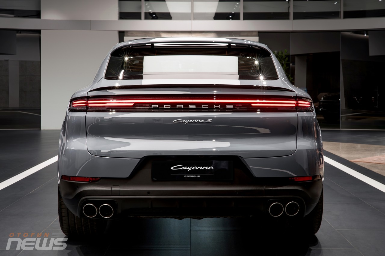 Porsche Cayenne 2024 có mặt ở Việt Nam, giá chỉ từ 5,5 tỷ đồng Porsche Cayenne 2024 có mặt ở Việt Nam, giá chỉ từ 5,5 tỷ đồng