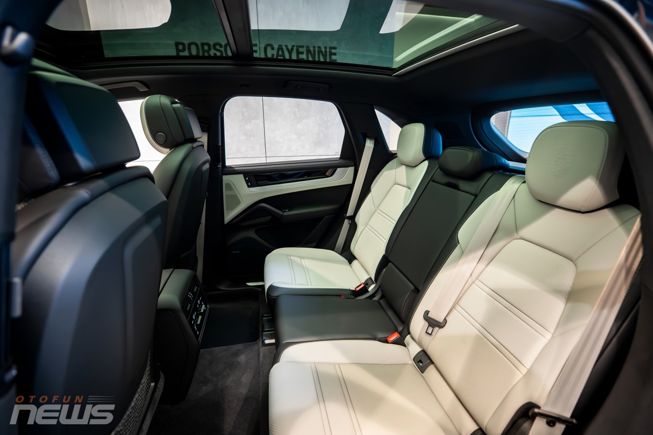 Porsche Cayenne 2024 có mặt ở Việt Nam, giá chỉ từ 5,5 tỷ đồng Porsche Cayenne 2024 có mặt ở Việt Nam, giá chỉ từ 5,5 tỷ đồng