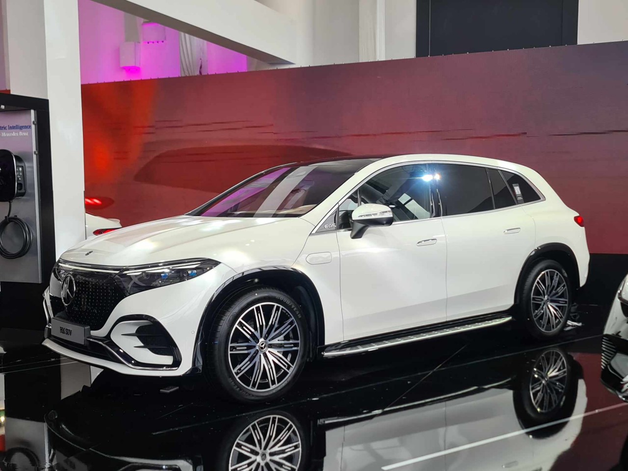 Mercedes-Benz mang 40 xe đến 'khoe hàng' tại triển lãm xe và nghệ thuật Mercedes-Benz mang 40 xe đến 'khoe hàng' tại triển lãm xe và nghệ thuật