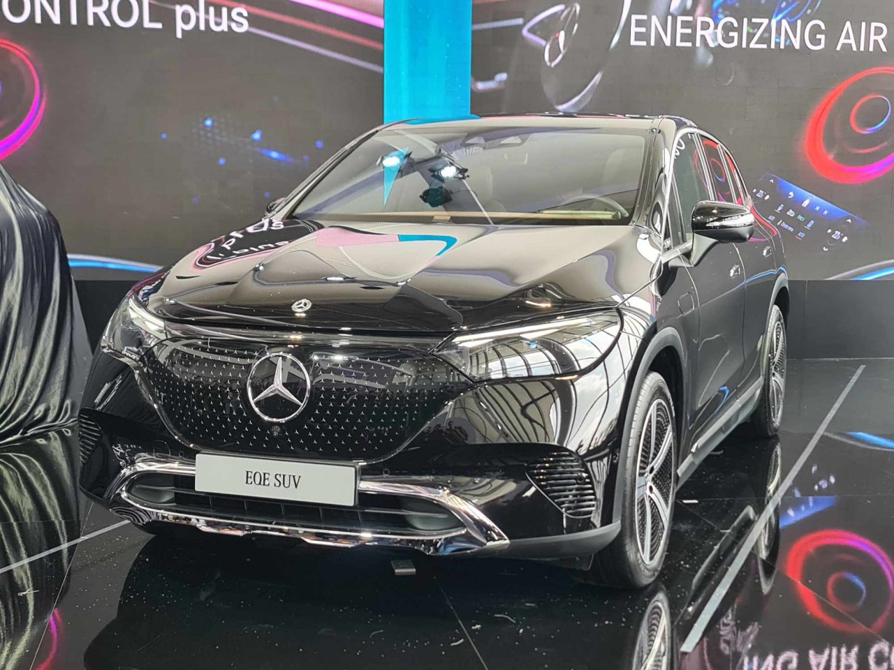 Mercedes-Benz mang 40 xe đến 'khoe hàng' tại triển lãm xe và nghệ thuật Mercedes-Benz mang 40 xe đến 'khoe hàng' tại triển lãm xe và nghệ thuật