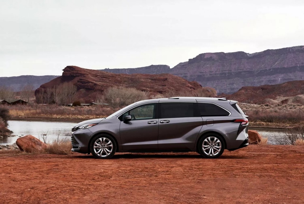 Chi tiết Toyota Sienna 2024 phiên bản nâng cấp với nhiều cải tiến mới
