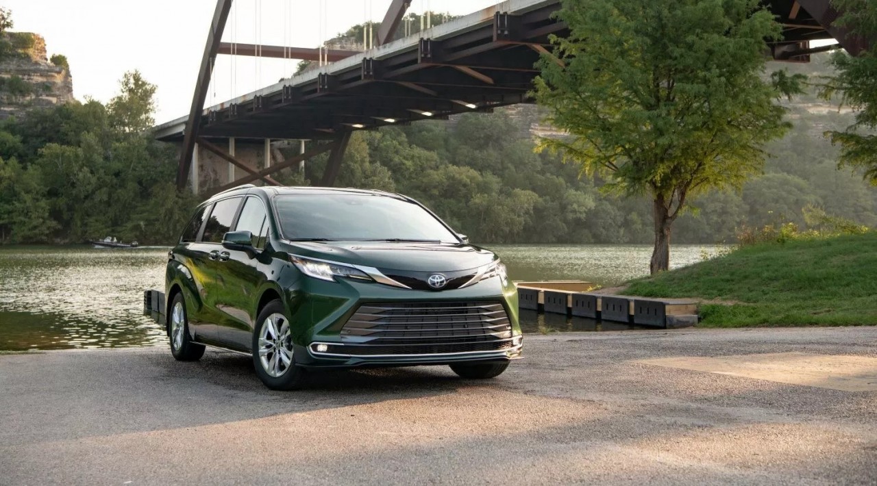 Chi tiết Toyota Sienna 2024 phiên bản nâng cấp với nhiều cải tiến mới