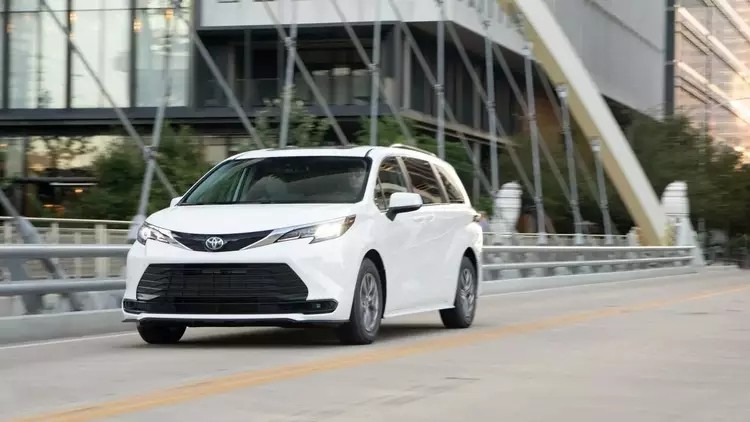 Chi tiết Toyota Sienna 2024 phiên bản nâng cấp với nhiều cải tiến mới