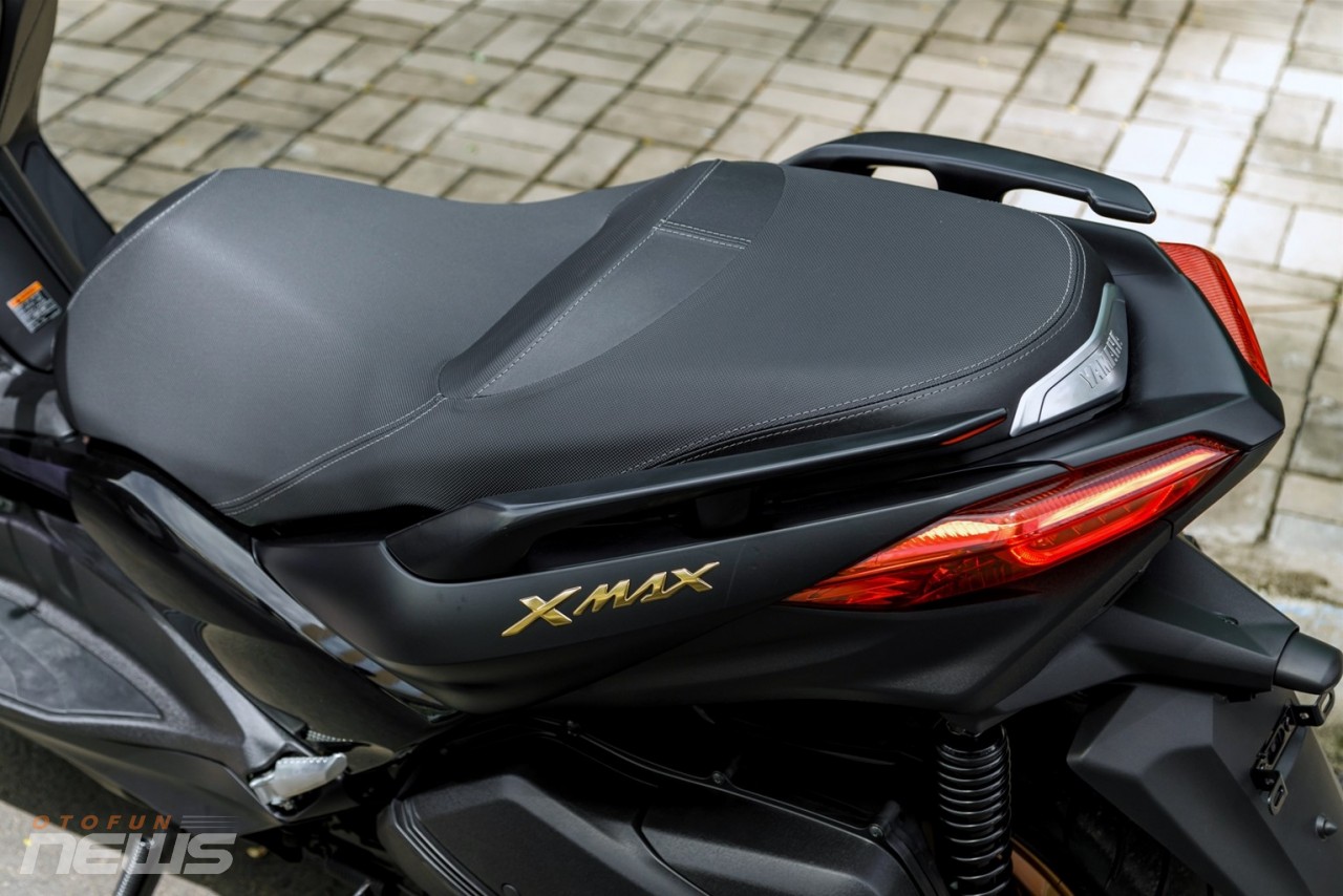 Đánh giá Yamaha XMAX 300: Đi phượt hay chạy phố đều khỏe Đánh giá Yamaha XMAX 300: Đi phượt hay chạy phố đều khỏe